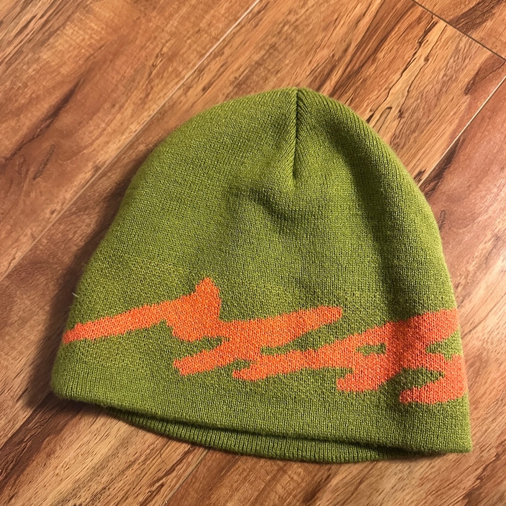 Toro y Moi Mahal beanie